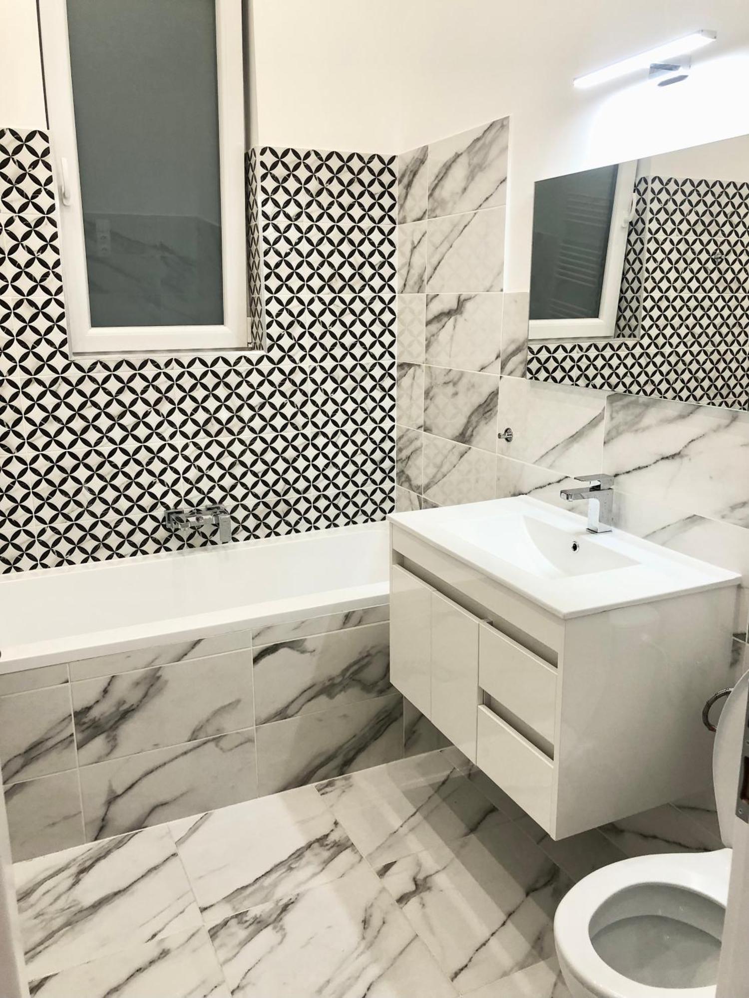 Apartment With 2 Bedrooms Near Gellert Thermal Bath بودابست المظهر الخارجي الصورة